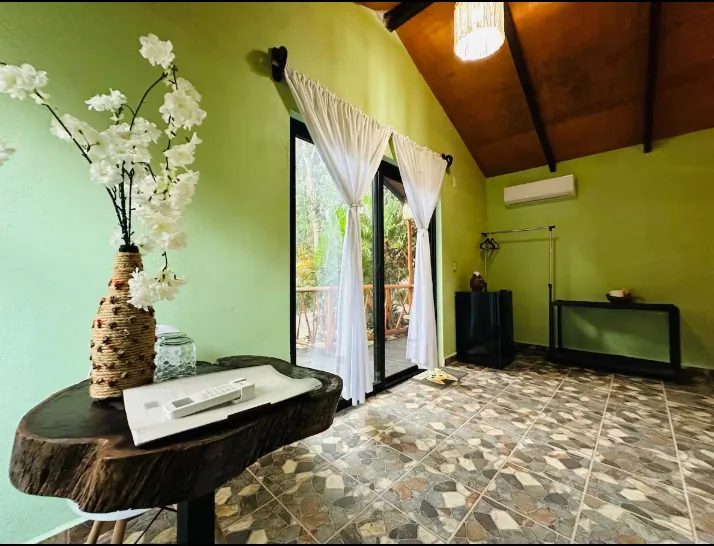 Cabaña Loro — entorno